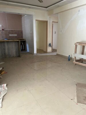Parking in 4 BHK Apartment at Chinar Park – for Sale