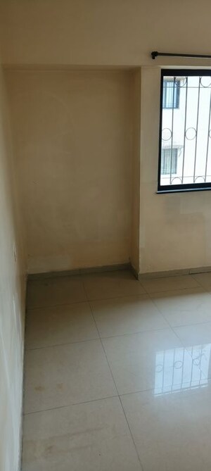 Room in 2 BHK Apartment at Swami Maruti Mansion, Baner – for Rent