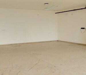 Room in 2 BHK Apartment at Runwal Nirvana, Parel – for Rent