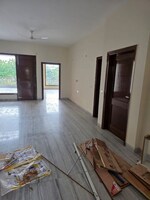3 BHK +  350 Sq.Yd. Independent House in DLF Central Square