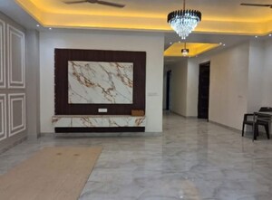 Room in 4 BHK Builder Floor at Today Blossoms II, Sector 51 – for Sale