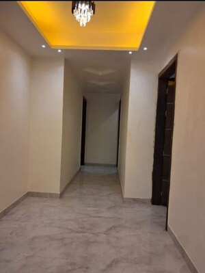Room in 4 BHK Builder Floor at Today Blossoms II, Sector 51 – for Sale
