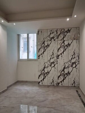 Room in 4 BHK Builder Floor at Today Blossoms II, Sector 51 – for Sale
