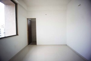 Room in 3 BHK Apartment at Paldi – for Sale