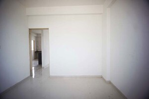 Room in 3 BHK Apartment at Paldi – for Sale