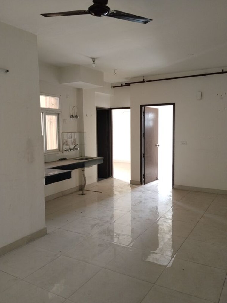 Room, signature-global-the-roselia 2 Bedroom 970 Sq.Ft. Apartment In Sector 95a Gurgaon 10675086