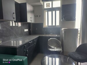 Team Area in 1 BHK Builder Floor at Sushant Lok I – for Rent