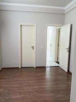 2 BHK Builder Floor For Rent in Sector 21