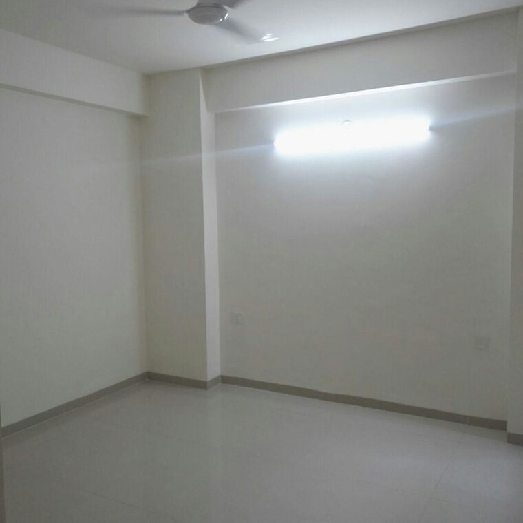 Room, tulip-violet 3 Bedroom 1578 Sq.Ft. Apartment In Sector 69 Gurgaon 10675098