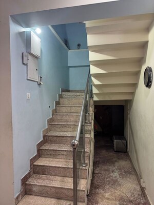 Staircase in 2 BHK Apartment at Niti Khand – for Rent