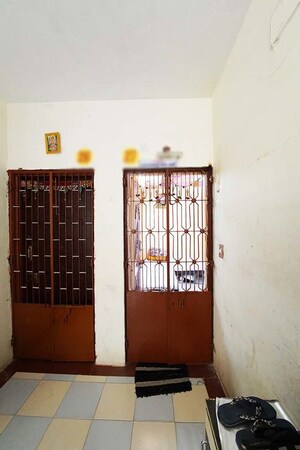 Room in 1 BHK Apartment at Ghatlodia – for Sale