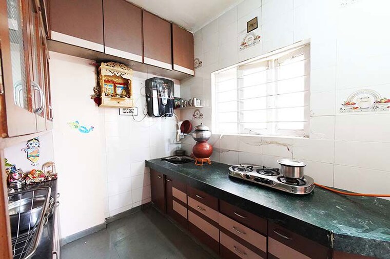Kitchen, ghatlodia 1 Bedroom 75 Sq.Yd. Apartment In Ghatlodia Ahmedabad 10675127