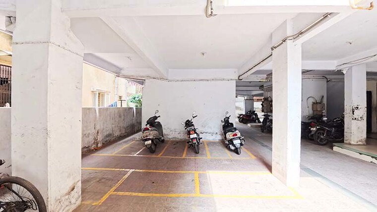  Parking, ghatlodia 1 Bedroom 75 Sq.Yd. Apartment In Ghatlodia Ahmedabad 10675127
