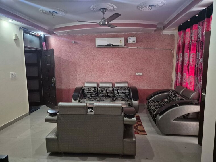 Team Area, surya-towers-zirakpur 3 Bedroom 1450 Sq.Ft. Apartment In Lohgarh Zirakpur 10675123