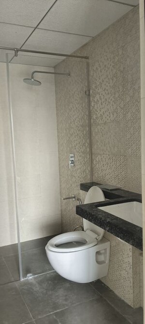 Attached Bathroom in 2 BHK Apartment at Kalpataru Elitus, Mulund West – for Sale