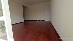 Room in 3.5 BHK Apartment at Shree Vardhman Flora, Sector 90 – for Sale