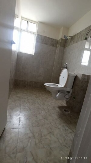 Bathroom in 3.5 BHK Apartment at Shree Vardhman Flora, Sector 90 – for Sale
