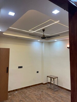 1 BHK Builder Floor For Rent in Malviya Nagar