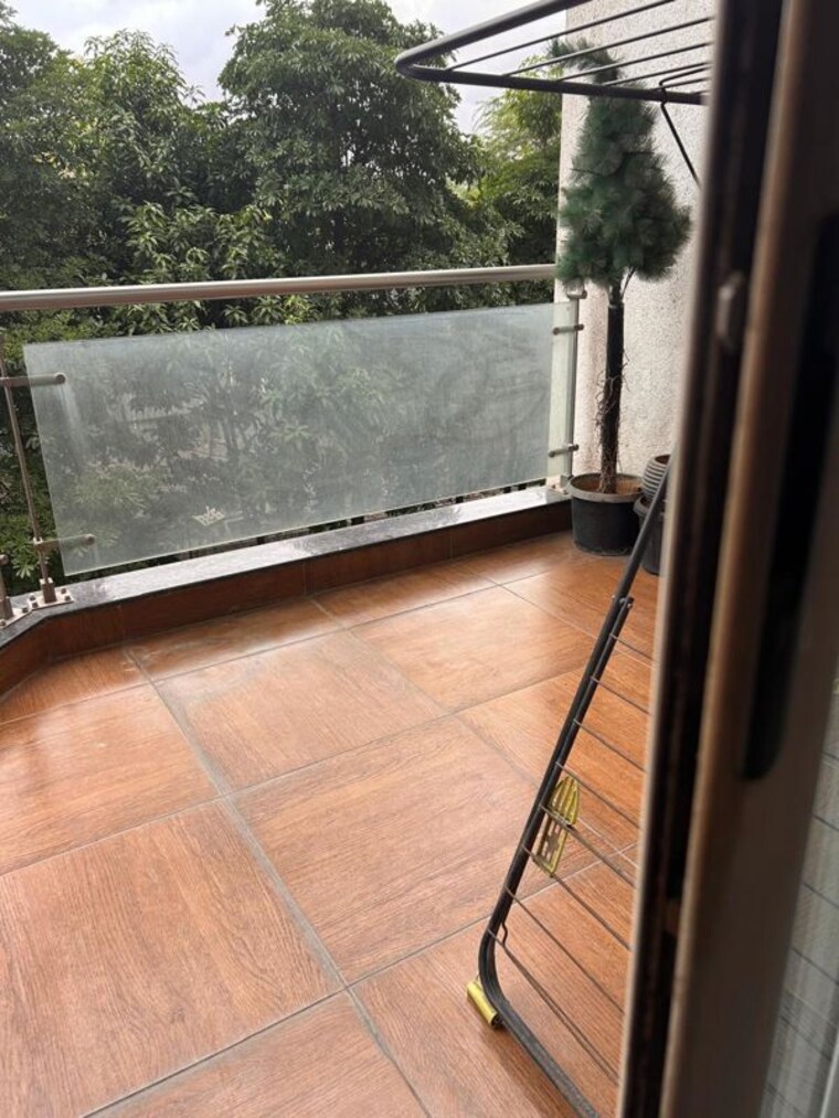 Balcony, konark-vista 3 Bedroom 2511 Sq.Ft. Apartment In Magarpatta City Pune 10675181