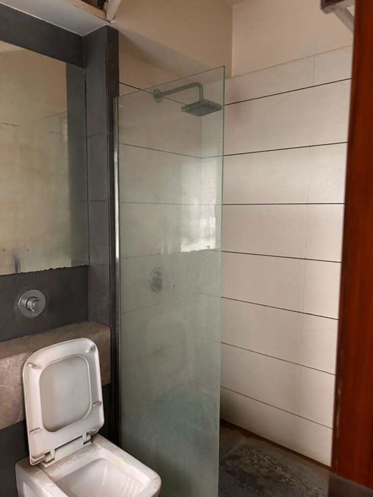 Bathroom, konark-vista 3 Bedroom 2511 Sq.Ft. Apartment In Magarpatta City Pune 10675181