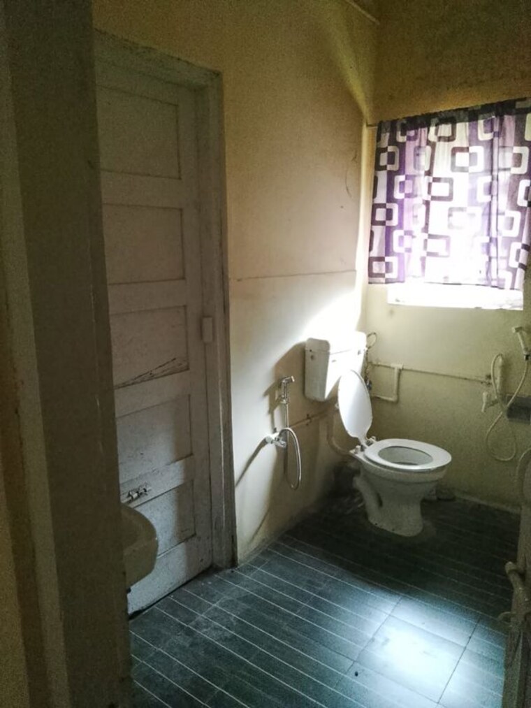 Bathroom, dhurwa 4 Bedroom 1400 Sq.Ft. Independent House In Dhurwa Ranchi 10675149