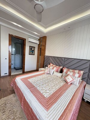 Bedroom in 3 BHK Builder Floor at Sector 22 – for Rent