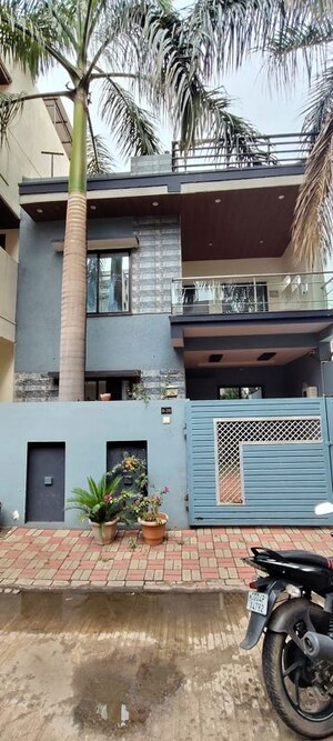 3 BHK Villa – Exterior View View at Mowa - for Rent
