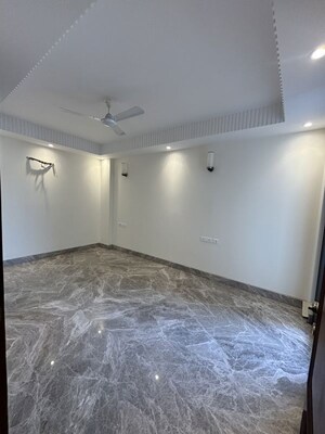 Furnished Amenities in 4 BHK Builder Floor at Greater Kailash ii – for Sale
