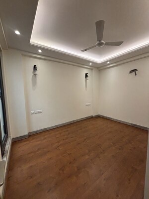 Furnished Amenities in 4 BHK Builder Floor at Greater Kailash ii – for Sale
