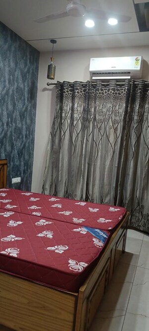 Bedroom in 2 BHK Builder Floor at Sector 85 – for Rent
