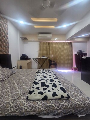 Bedroom in 1 RK Apartment at Royal Palms, Goregaon East – for Rent