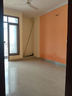 Room in 1 BHK Builder Floor at Neb Sarai – for Rent