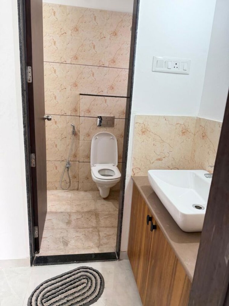 Bathroom, rr-lunkad-66-avenue 2 Bedroom 783 Sq.Ft. Apartment In Pimple Nilakh Pune 10675245
