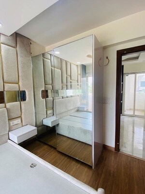 Building Lobby in 4 BHK Builder Floor at Sainik Colony – for Sale