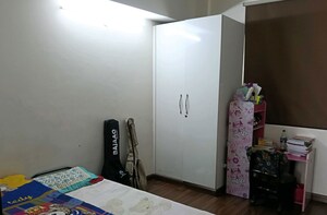 Bedroom in 3 BHK Builder Floor at Sector 22 – for Rent