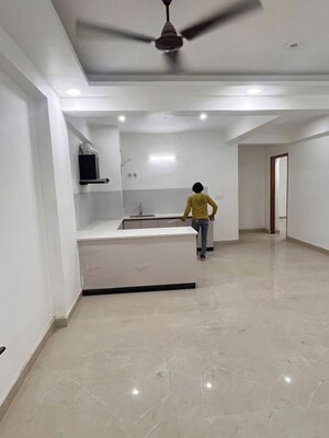 Parking in 2 BHK Apartment at SKA Metro Ville, Eta Ii Greater Noida – for Rent