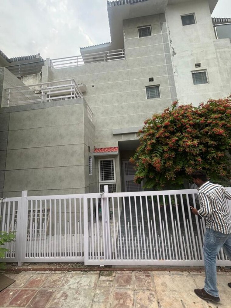 Exterior View, ska-metro-ville 2 Bedroom 920 Sq.Ft. Apartment In Eta Ii Greater Noida Greater Noida 10675274
