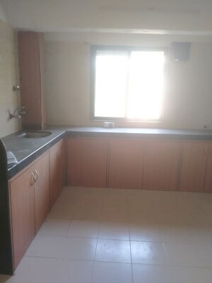 Room in 2 BHK Apartment at Sea Breeze Tower, Nerul – for Rent
