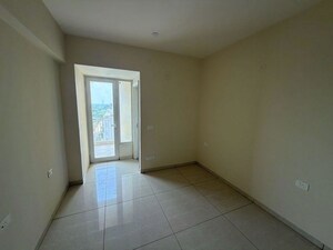 Room in 3 BHK Builder Floor at Sector 23 – for Rent