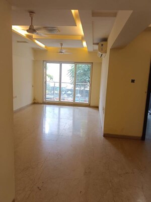 4 BHK Apartment For Rent in Gym View, Khar West