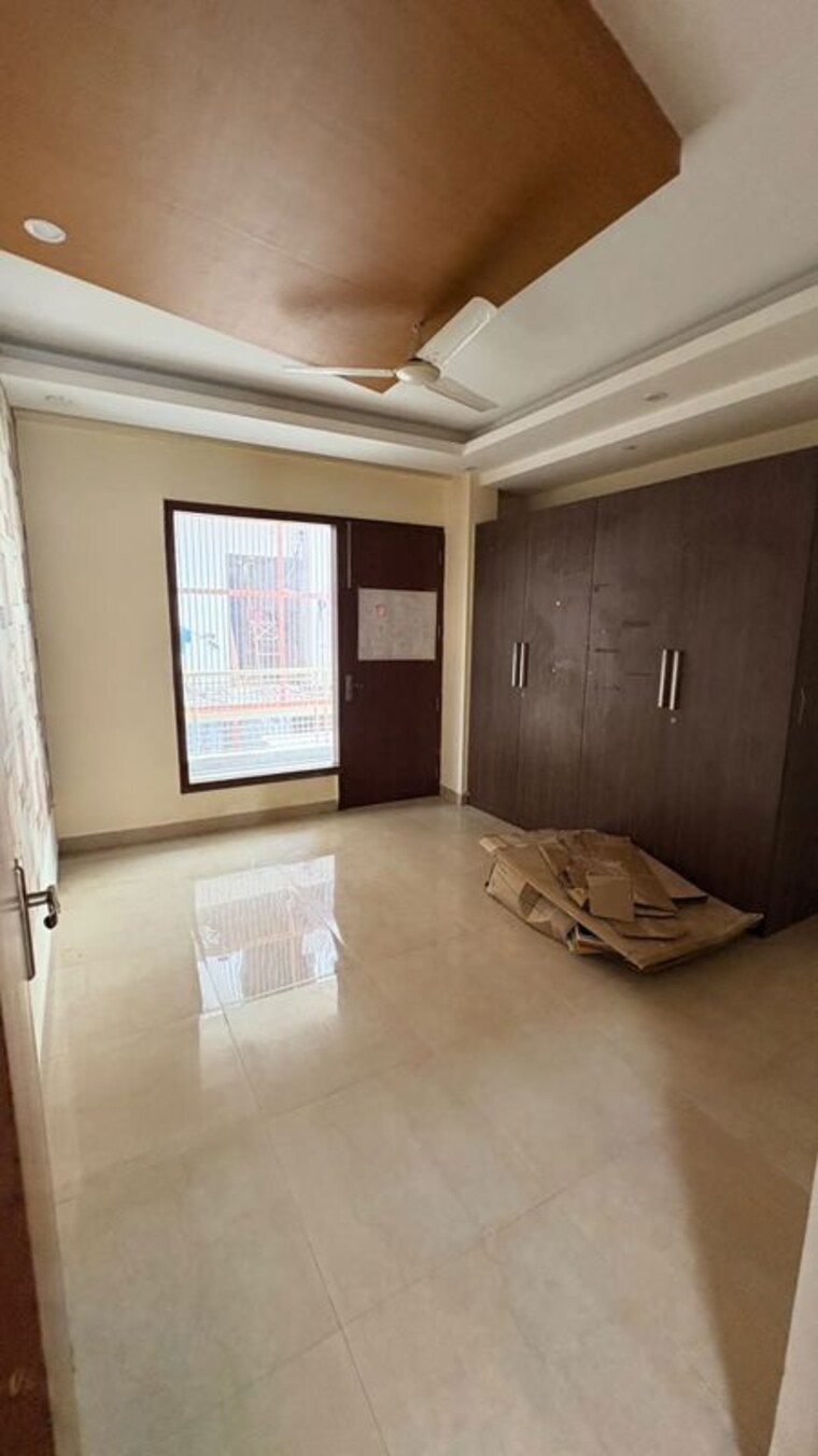 Room, sector 57 3 Bedroom 263 Sq.Ft. Builder Floor In Sector 57 Gurgaon 10675278