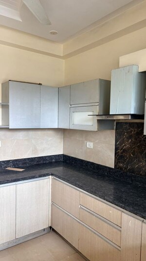 Kitchen in 3 BHK Builder Floor at Sector 57 – for Sale