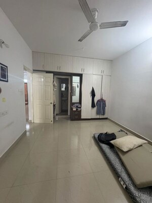 Room in 2.5 BHK Apartment at GM Reddys Royale, Bellandur Outer Ring Road – for Rent