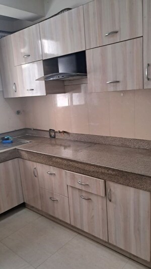 Kitchen in 3.5 BHK Apartment at Emaar Emerald Floors Premier, Sector 65 – for Rent