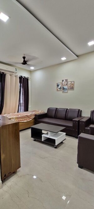 Living Room in 3 BHK Apartment at Shankar Nagar – for Rent