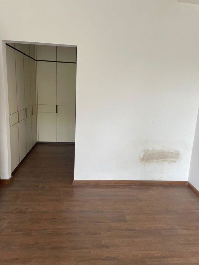 Room, ireo-victory-valley  2450 Sq.Ft. Apartment In Sector 67 Gurgaon 10675345