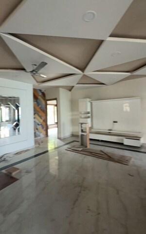 Kitchen in 5 BHK Builder Floor at BP Homes, Sector 85 – for Rent