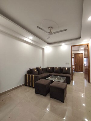 1 BHK Builder Floor For Rent in Saket