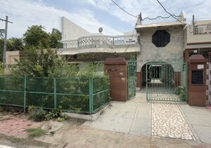 5 BHK Independent House – Exterior View View at Pallavpuram Phase 2 - for Sale