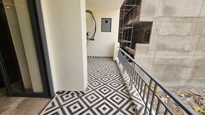 Staircase in 3 BHK Builder Floor at BPTP Parkland Pride, Sector 77 – for Sale